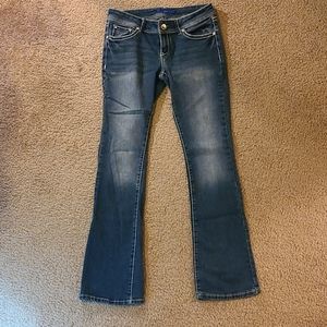 Apt. 9 stretch Jean's with bling size 6 low rise